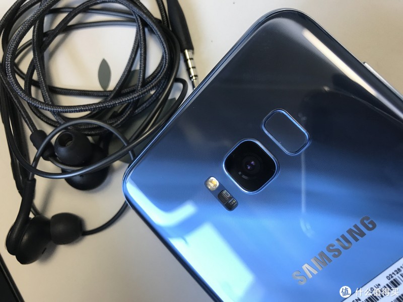 SAMSUNG 三星 Galaxy S8 智能手机  开箱初体验！（只为一块屏幕）